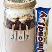 (Almond) Joy to the World 2016